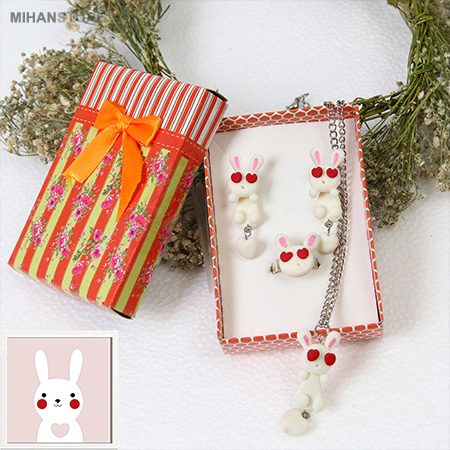 خرید نیم ست دخترانه مدل پونی؛ ست گردنبند و گوشواره استیل ضد حساسیت - تصویر 8